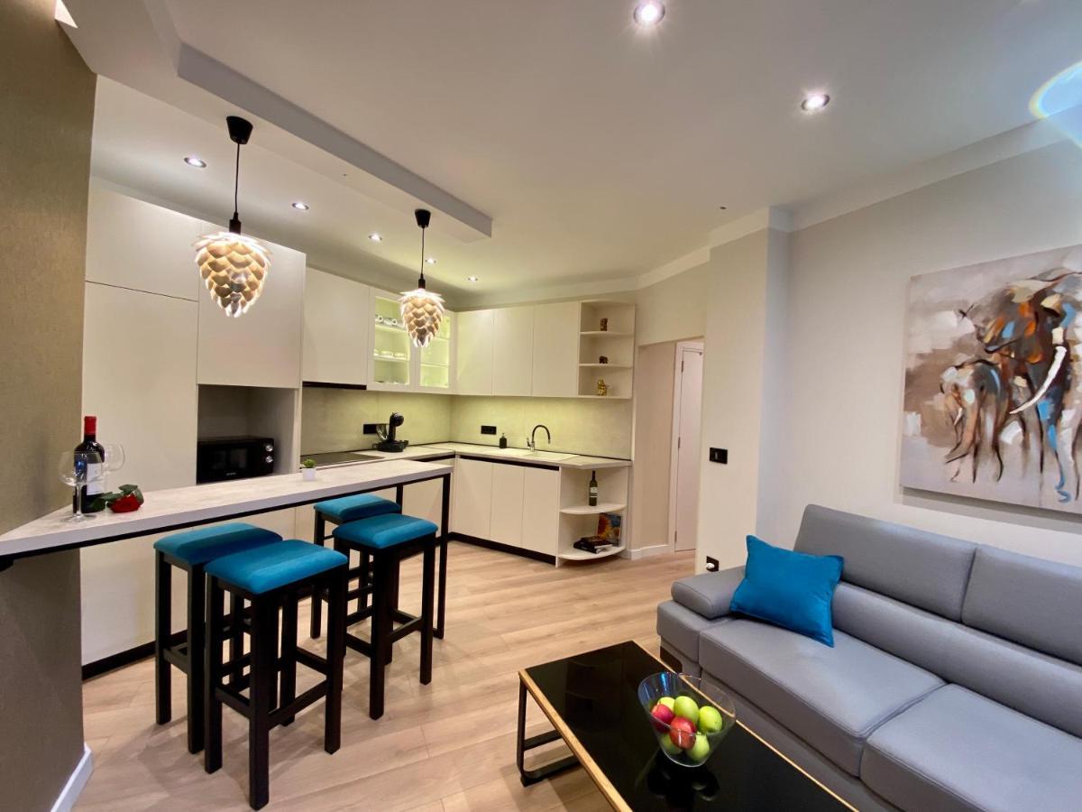 Ivart, City Center, Lux 2Br Apartment, 2 Queen Size Beds Belgrado Exterior foto