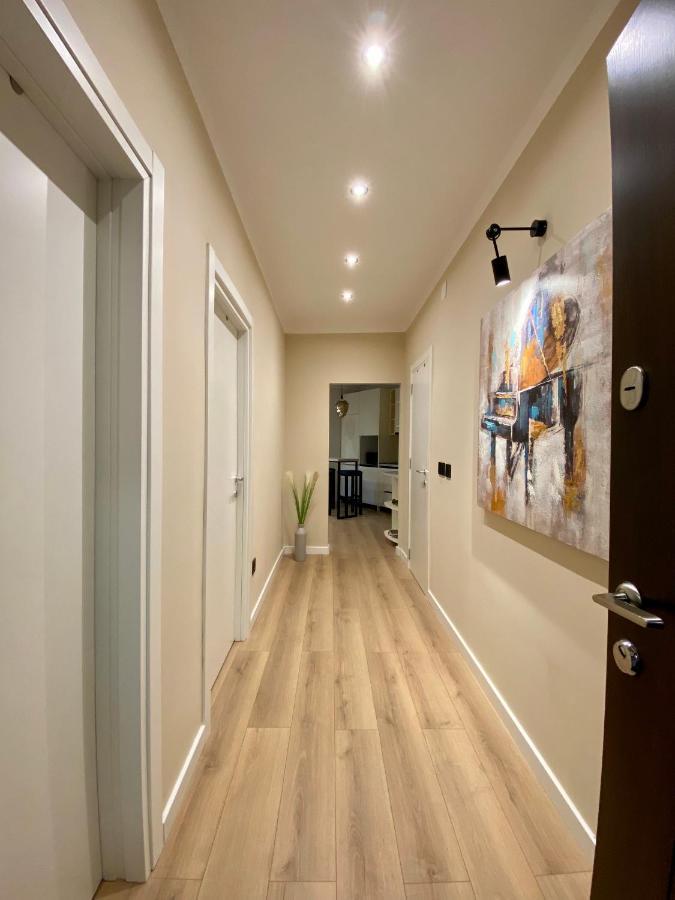 Ivart, City Center, Lux 2Br Apartment, 2 Queen Size Beds Belgrado Exterior foto
