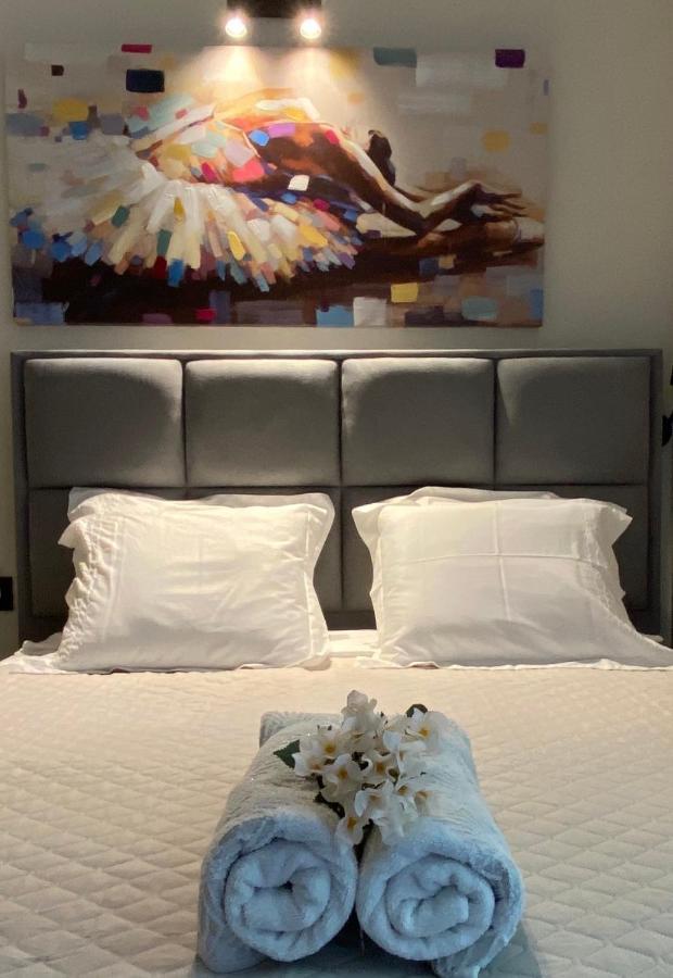 Ivart, City Center, Lux 2Br Apartment, 2 Queen Size Beds Belgrado Exterior foto
